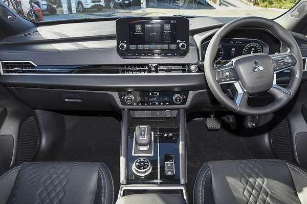 2025 Mitsubishi Outlander PHEV GSR ZM thumb-16