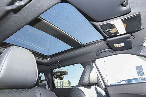 2025 Mitsubishi Outlander PHEV GSR ZM thumb-14