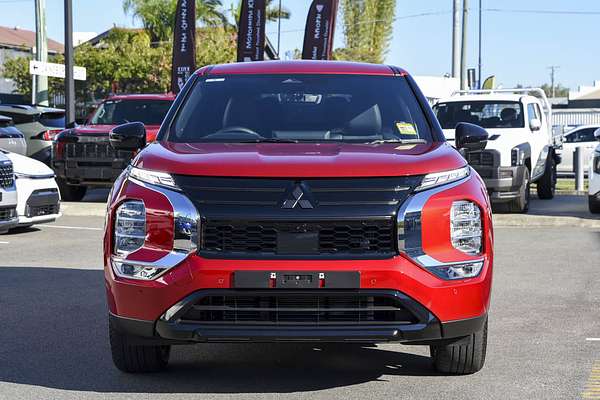 2026 Mitsubishi Outlander LS ZM thumb-2