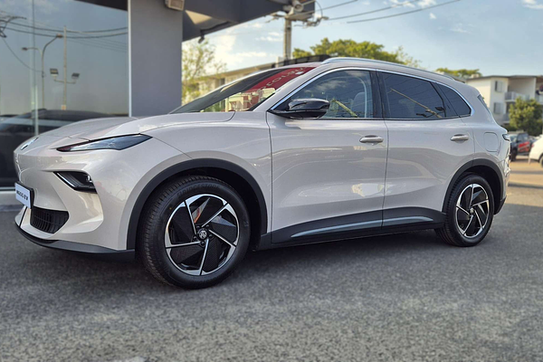 2026 MG MGS5 EV Essence 49 ZS3EM thumb-4