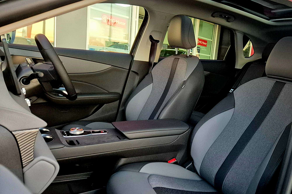 2026 MG MGS5 EV Essence 49 ZS3EM thumb-10