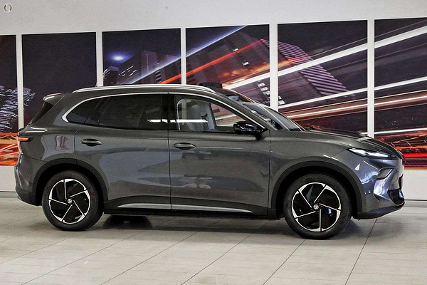 2026 MG MGS5 EV Essence 49 ZS3EM thumb-1