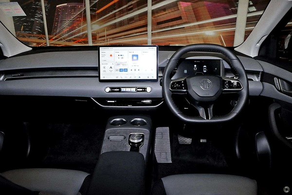 2026 MG MGS5 EV Essence 49 ZS3EM thumb-13