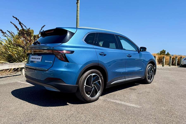 2026 MG MGS5 EV Essence 62 ZS3EM thumb-6