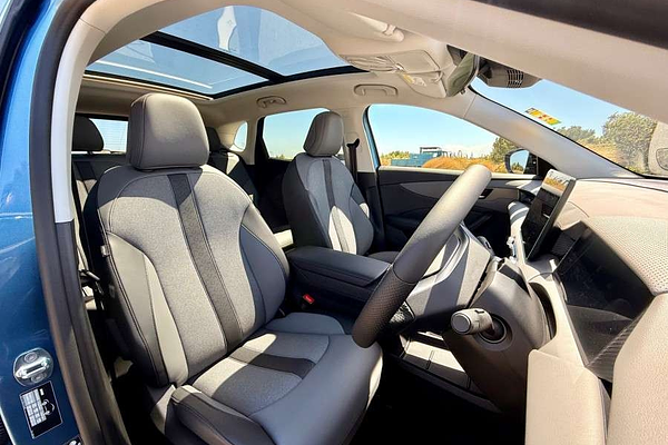 2026 MG MGS5 EV Essence 62 ZS3EM thumb-9