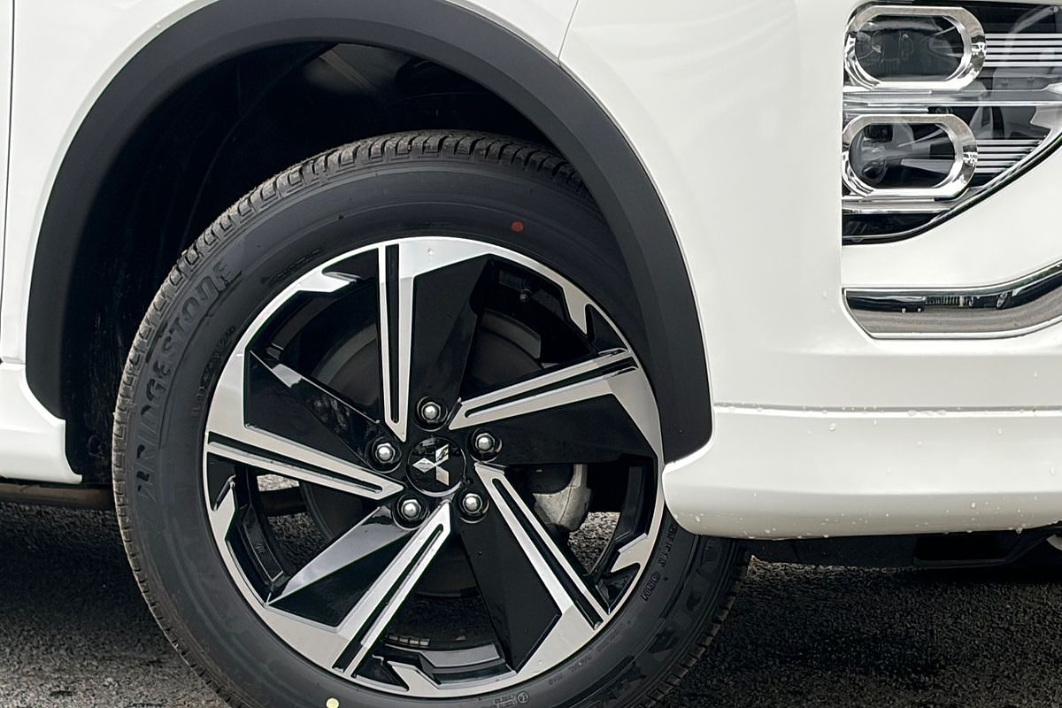 2025 Mitsubishi Eclipse Cross PHEV Exceed YB