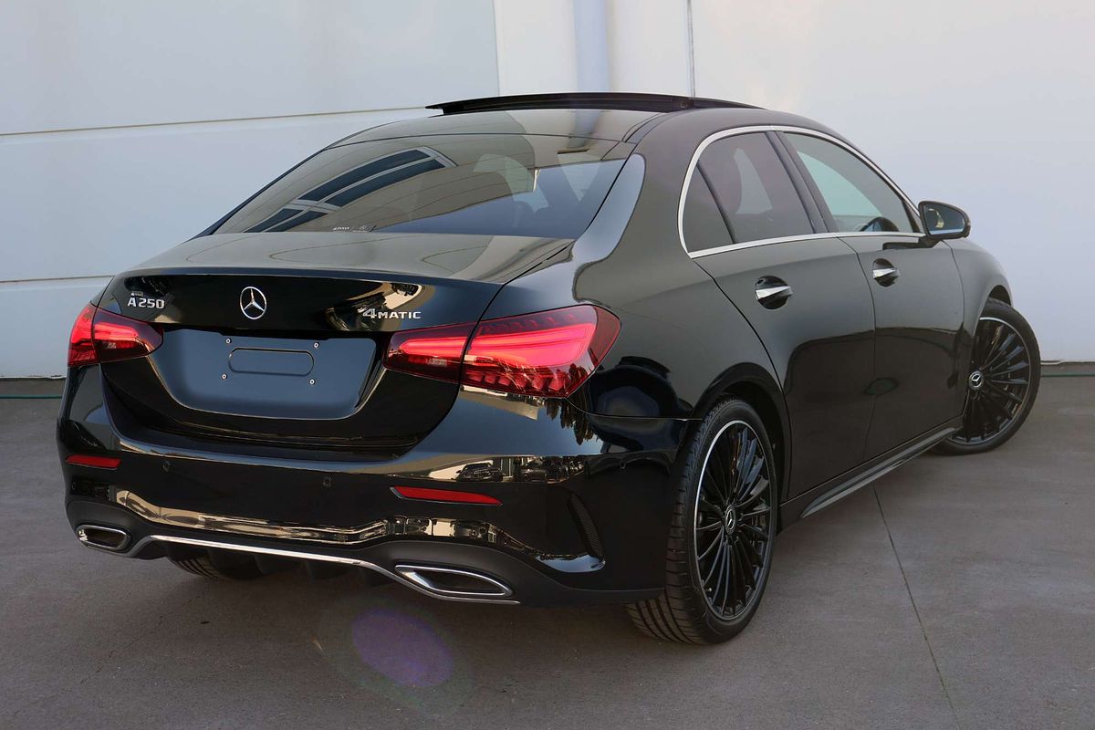2025 Mercedes-Benz A-Class A250 V177