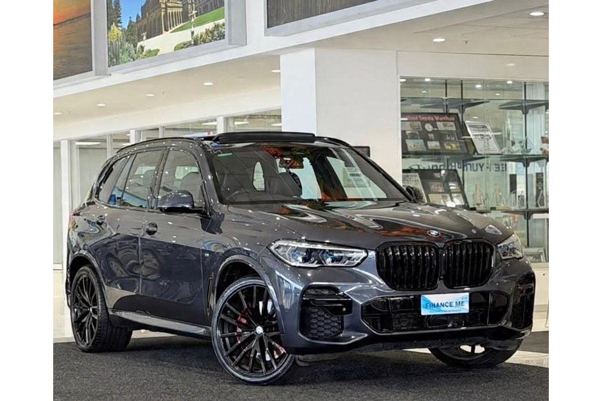 2021 BMW X5 M50i G05