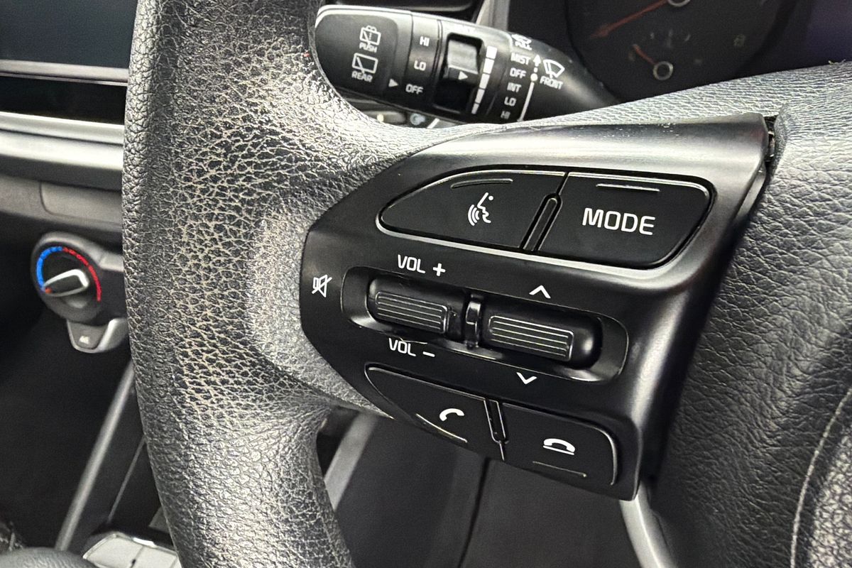 2018 Kia Rio S YB