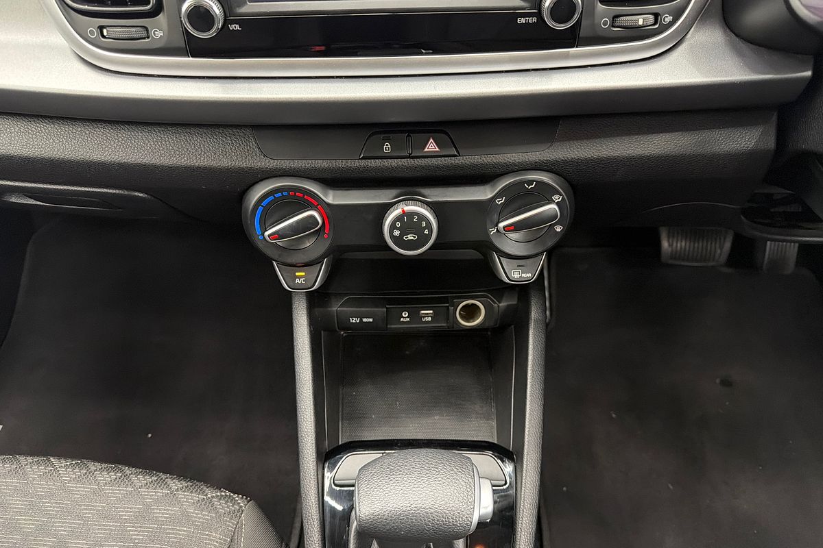 2018 Kia Rio S YB