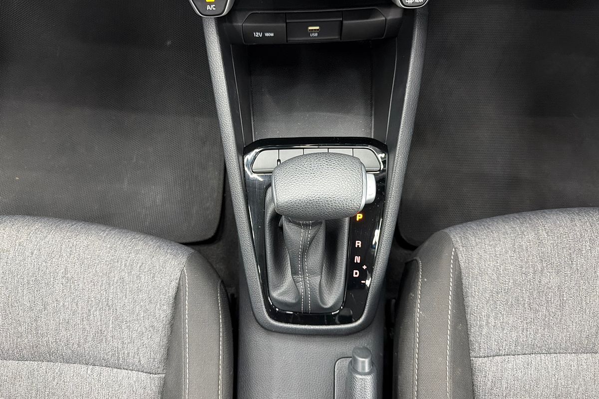 2023 Kia Stonic S YB