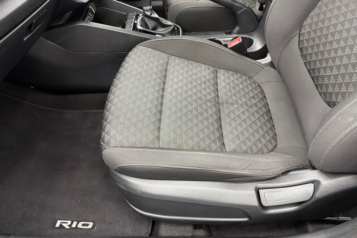 2018 Kia Rio S YB