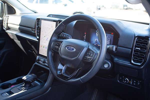 2024 Ford Everest Trend 2.0L thumb-3