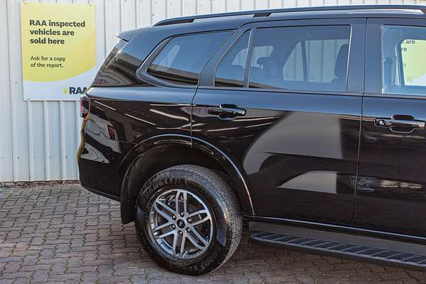 2024 Ford Everest Trend 2.0L thumb-5