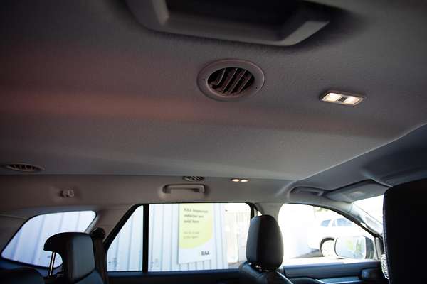 2024 Ford Everest Trend 2.0L thumb-8