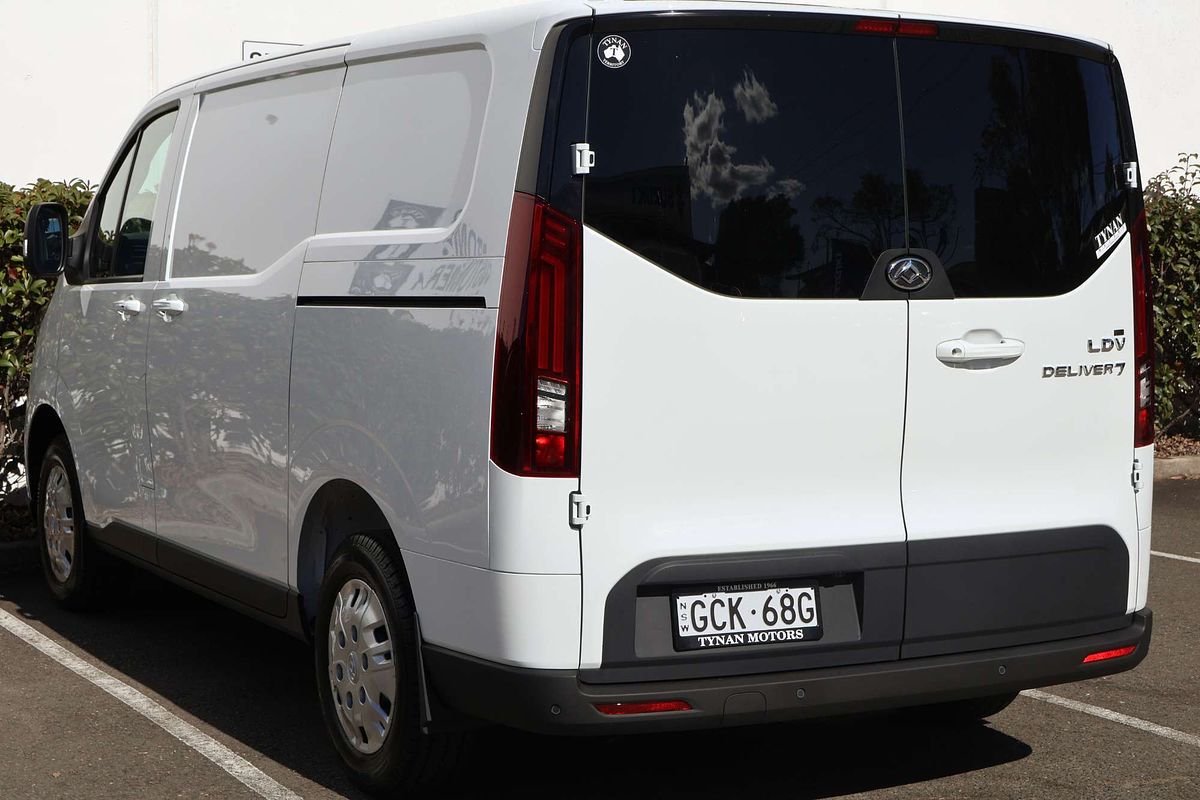 2026 LDV Deliver 7 SWB Low Roof image 12