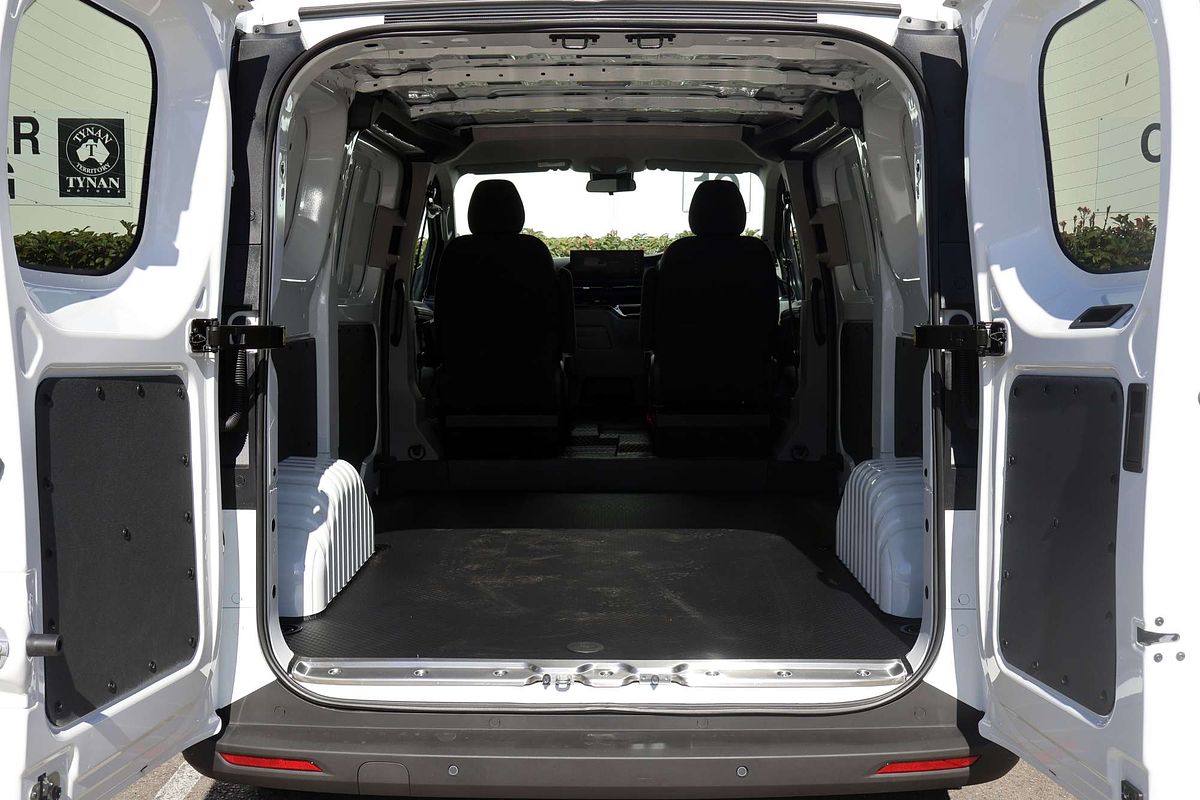 2026 LDV Deliver 7 SWB Low Roof image 14