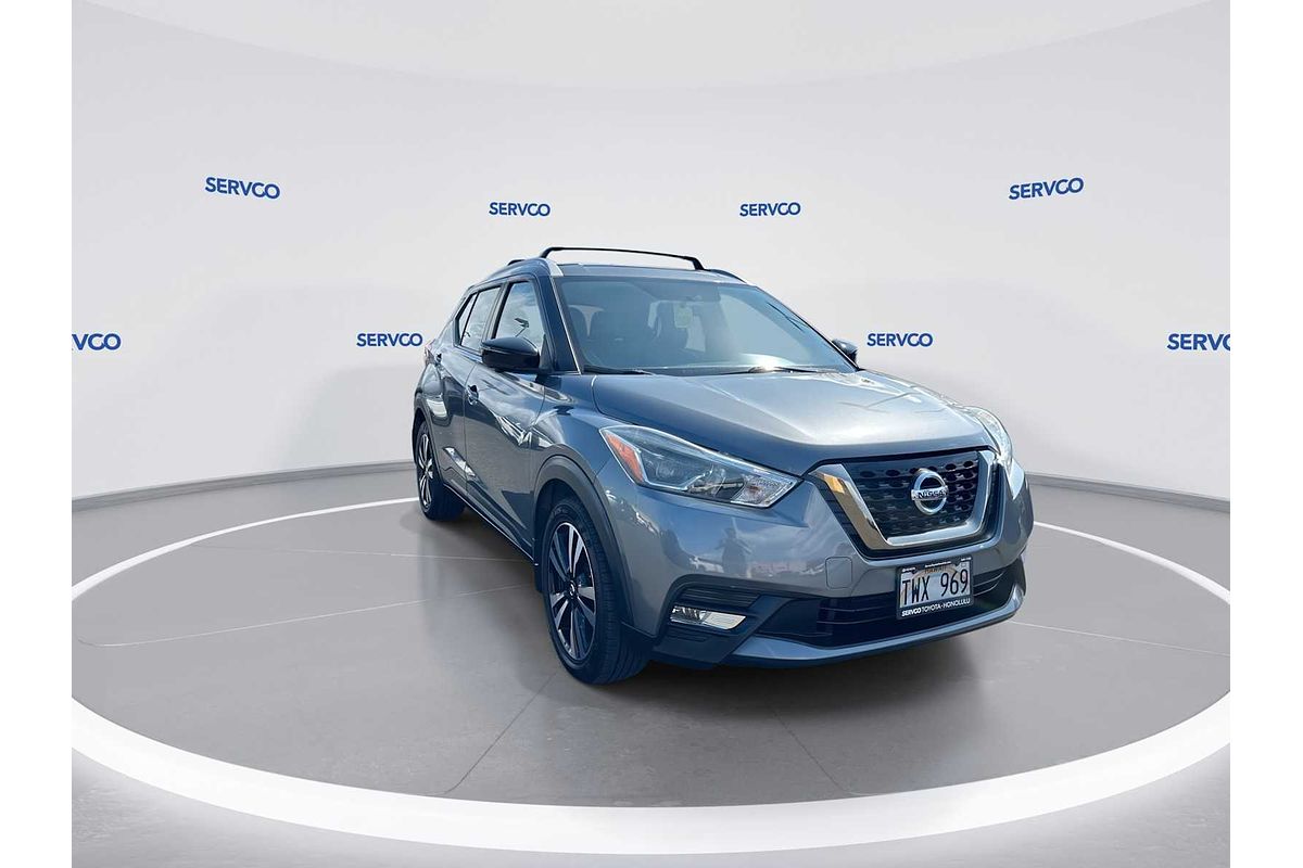 2019 Nissan Kicks SR