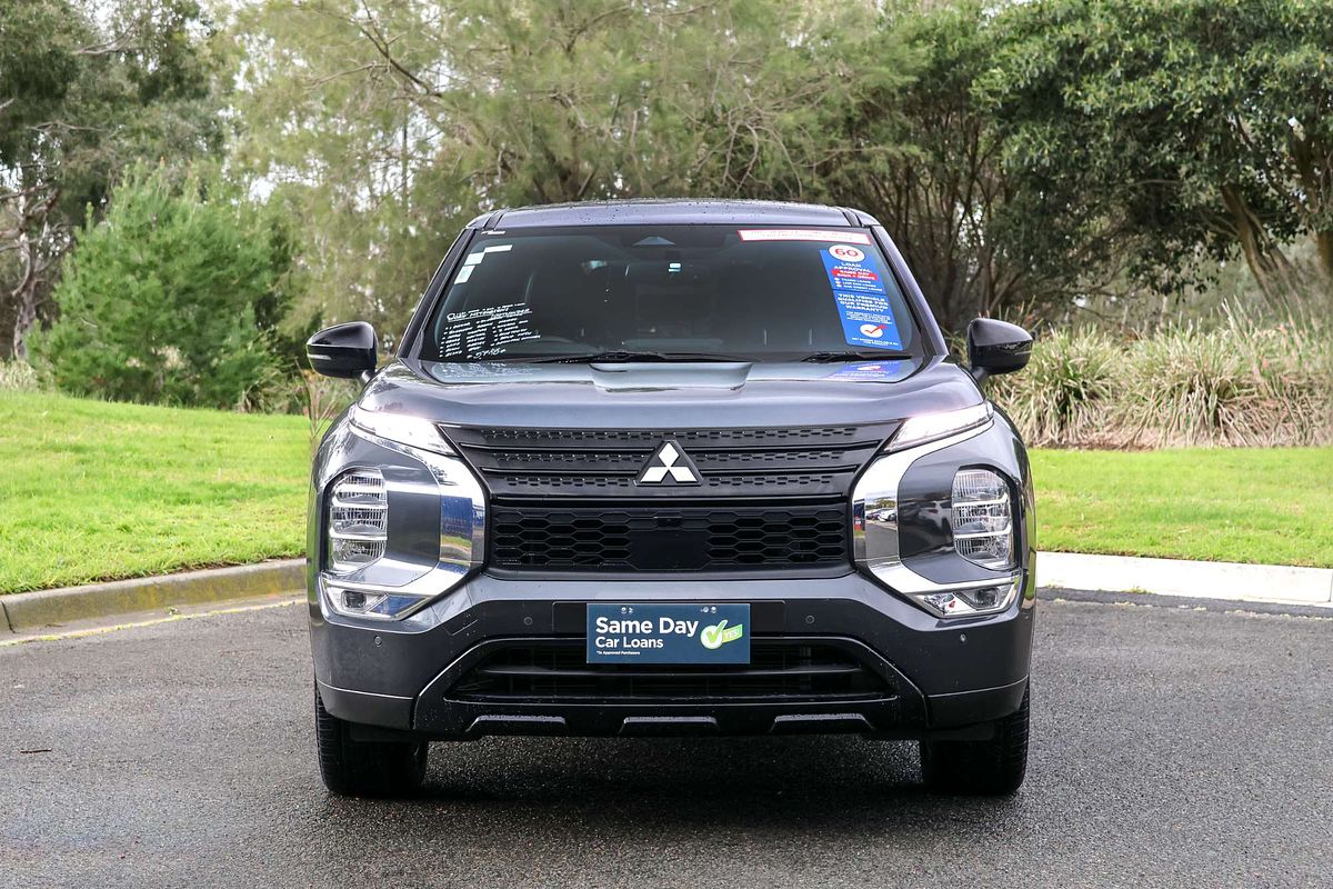 2024 Mitsubishi Outlander Black Edition ZM
