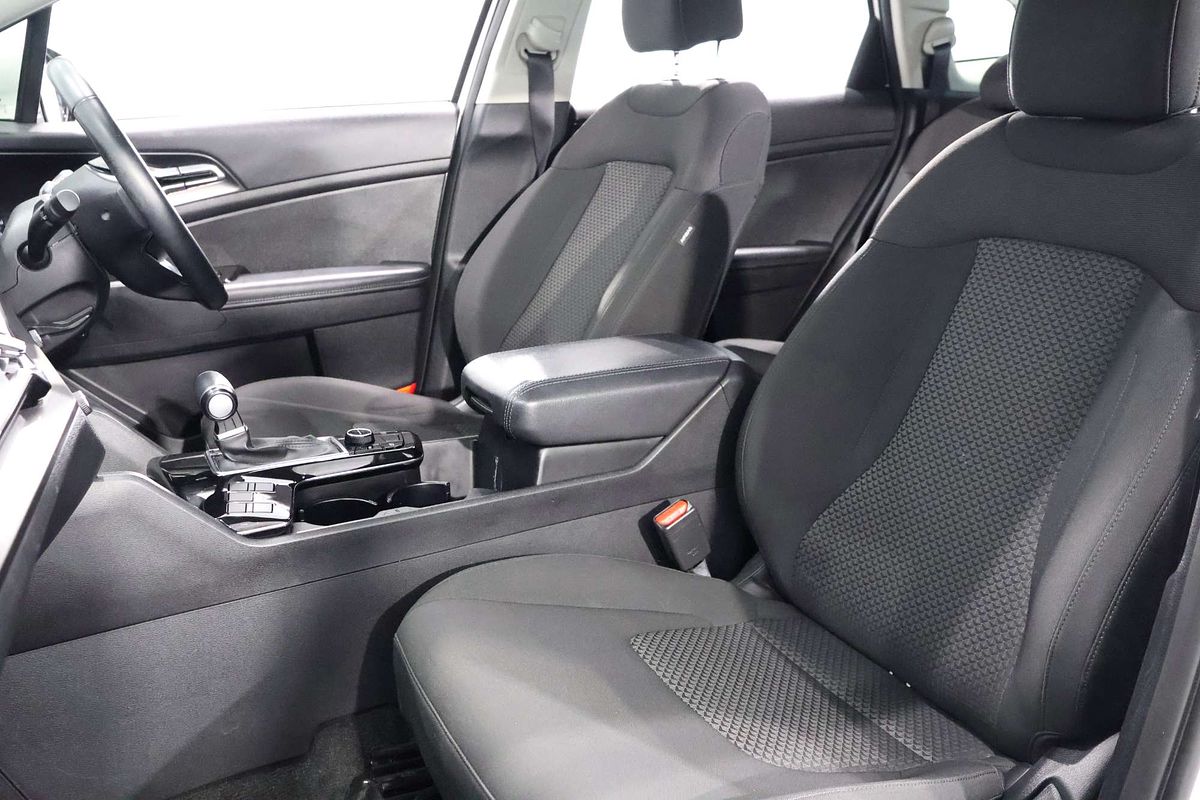 2023 Kia Sportage SX NQ5