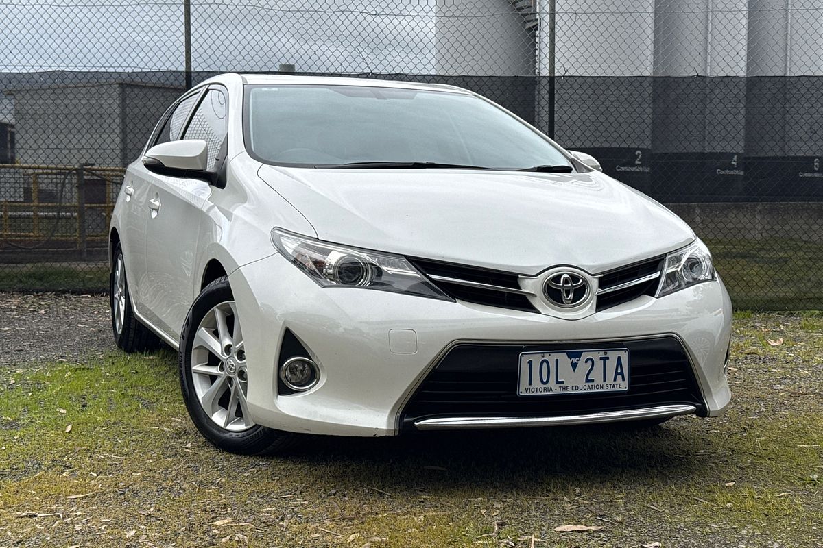 2014 Toyota Corolla Ascent Sport ZRE182R