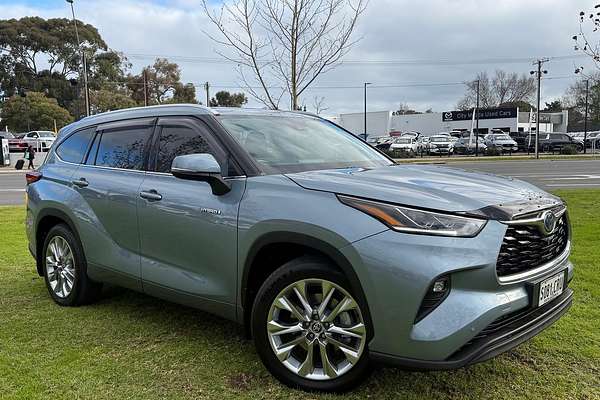 2022 Toyota Kluger Grande AXUH78R