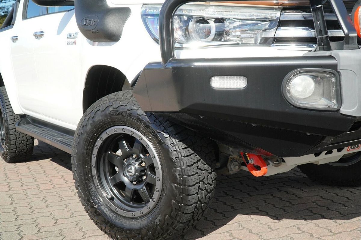 2015 Toyota Hilux SR5 GUN126R 4X4