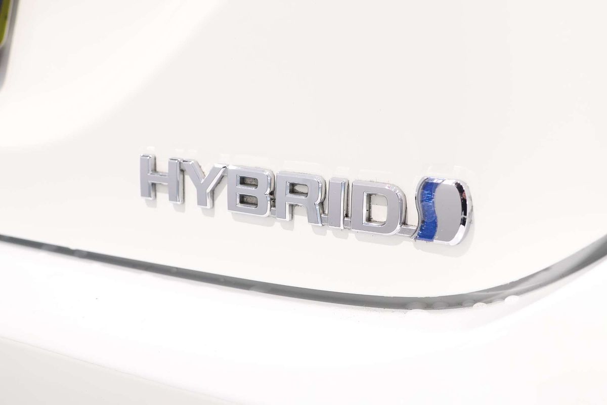 2022 Toyota Camry Ascent AXVH70R