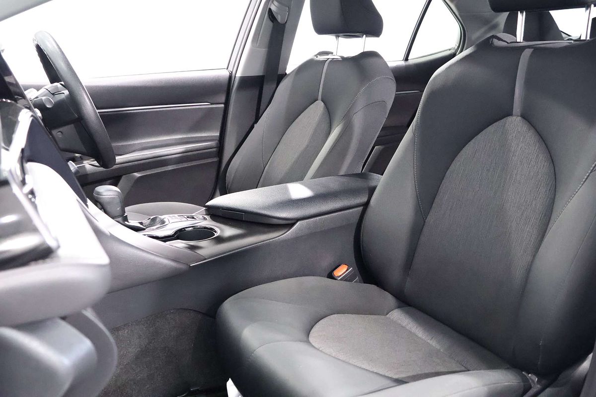 2022 Toyota Camry Ascent AXVH70R
