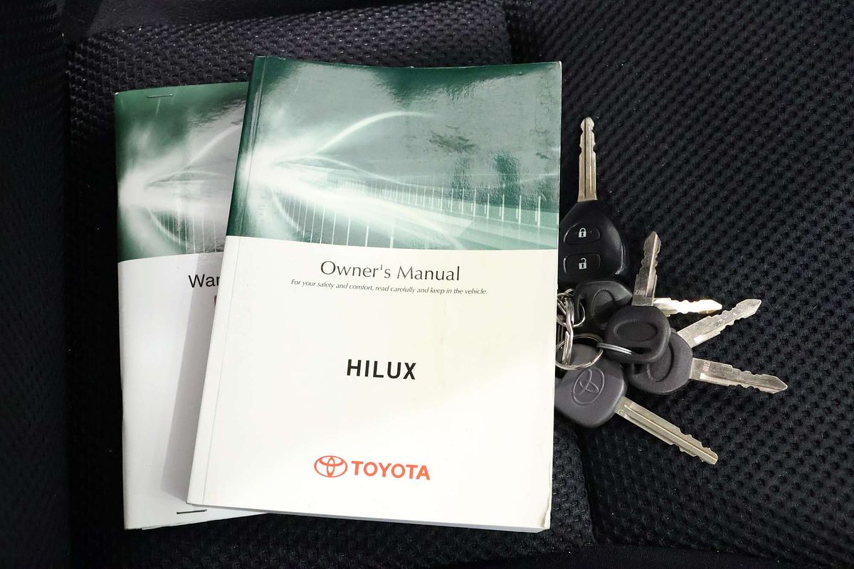 2013 Toyota Hilux SR KUN26R 4X4