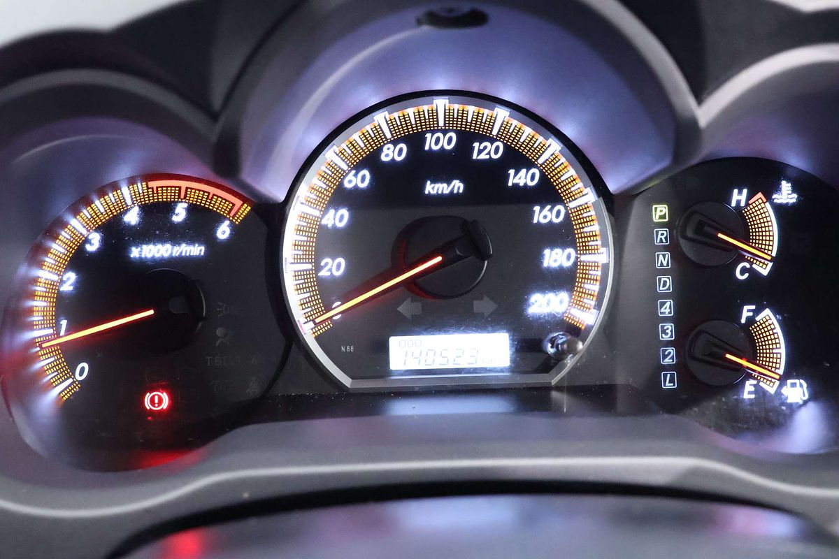 2013 Toyota Hilux SR KUN26R 4X4