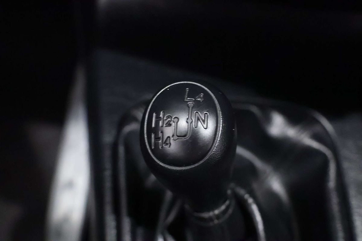 2013 Toyota Hilux SR KUN26R 4X4