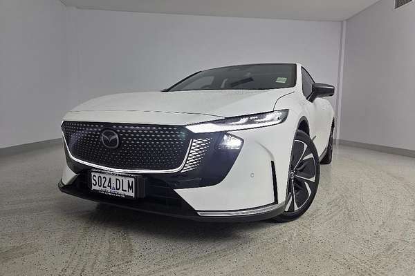 2026 Mazda 6e E35 Atenza
