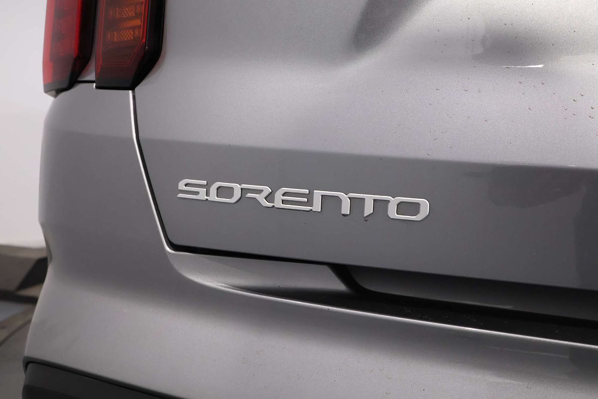 2022 Kia Sorento Sport MQ4