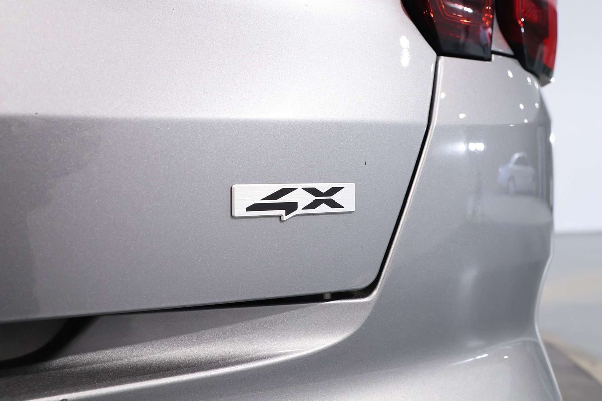 2022 Kia Sorento Sport MQ4