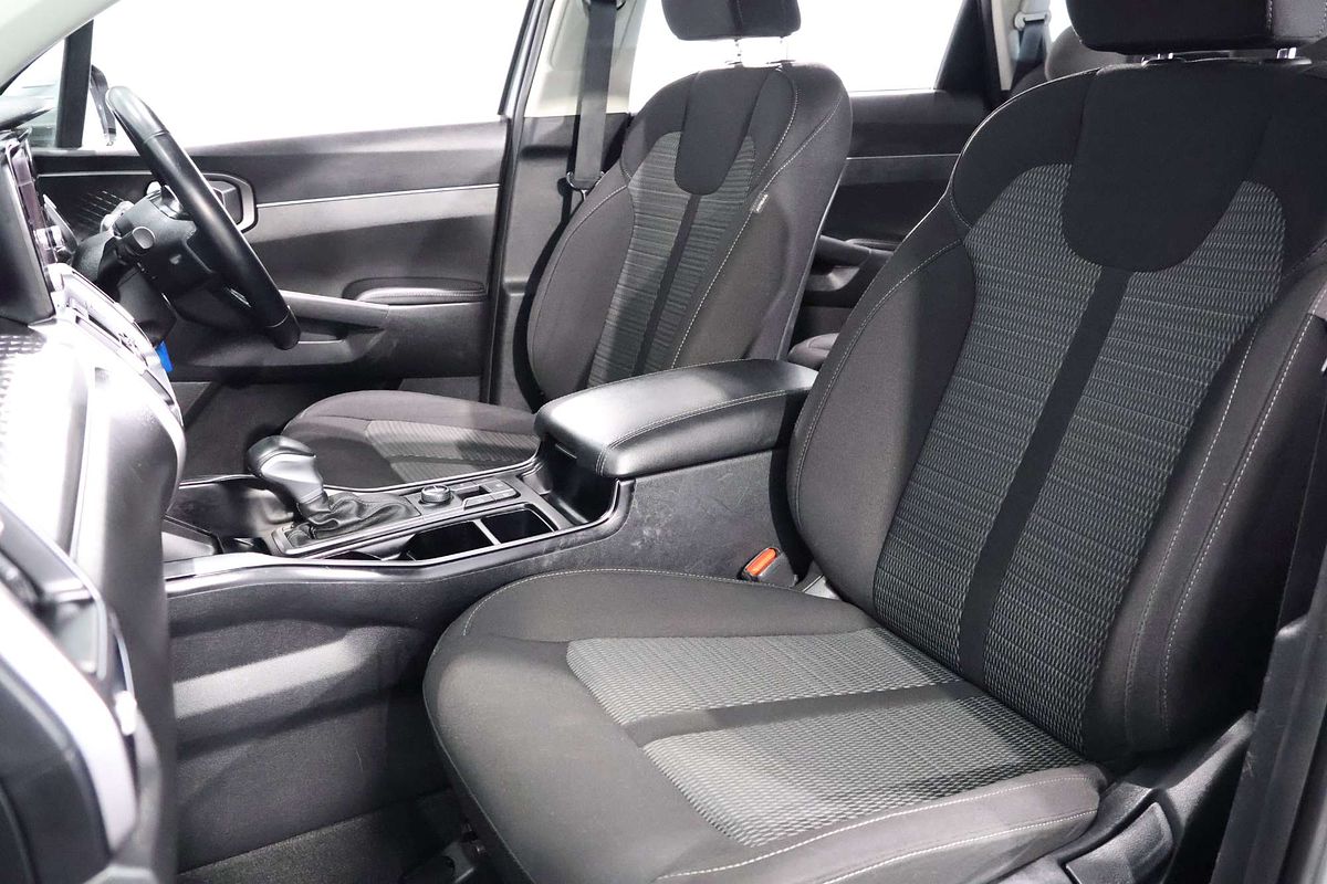 2022 Kia Sorento Sport MQ4
