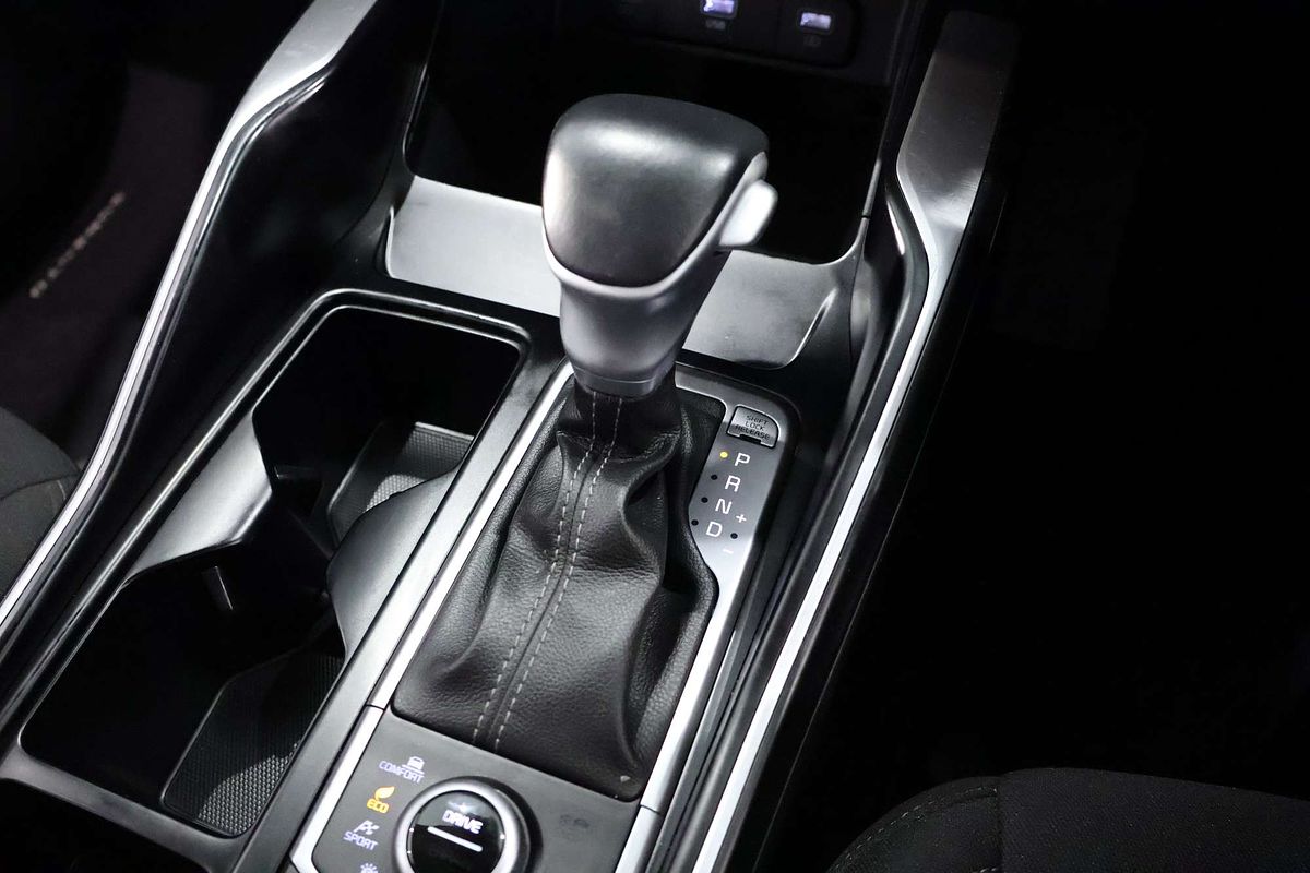 2022 Kia Sorento Sport MQ4