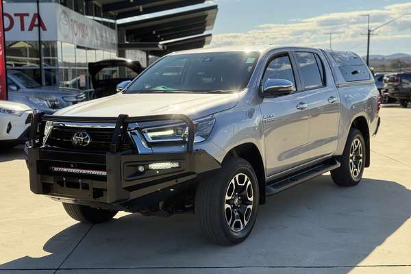 2023 Toyota Hilux SR5 GUN126R 4X4