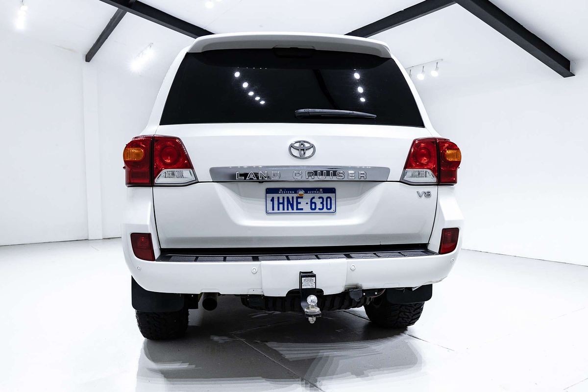 2013 Toyota Landcruiser VX URJ202R