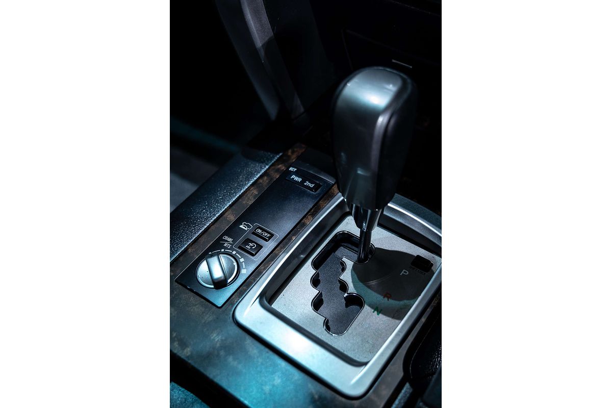 2013 Toyota Landcruiser VX URJ202R