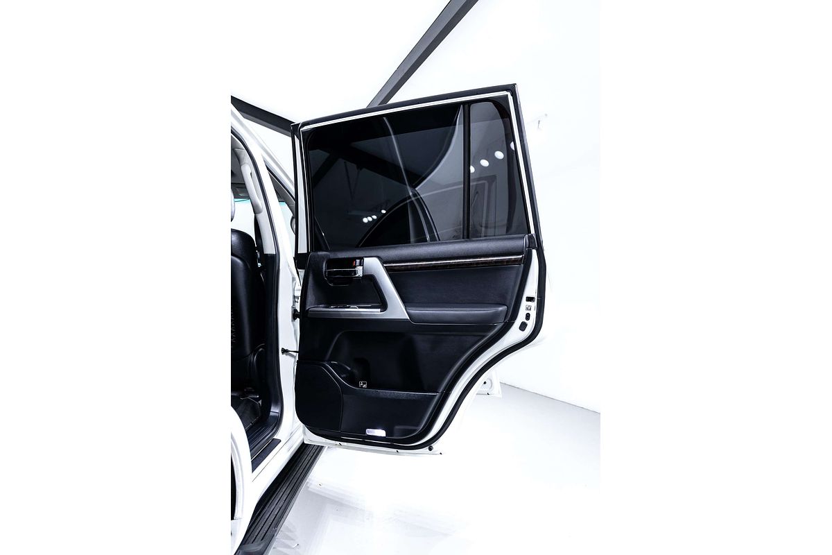 2013 Toyota Landcruiser VX URJ202R
