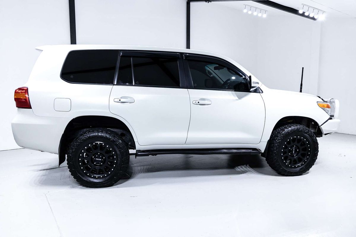 2013 Toyota Landcruiser VX URJ202R