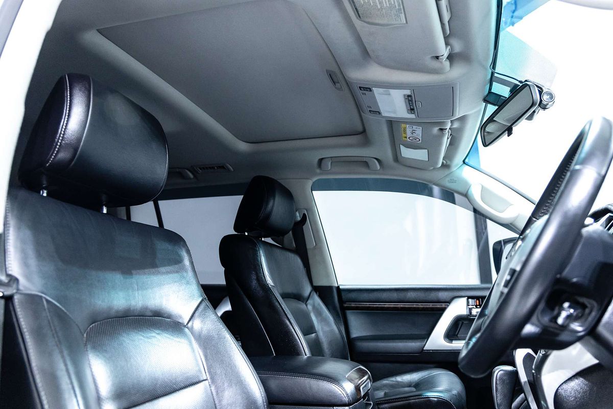 2013 Toyota Landcruiser VX URJ202R