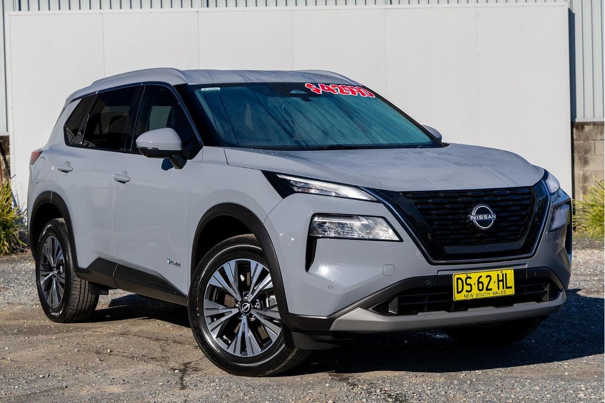 2025 Nissan X-TRAIL ST-L e-POWER T33