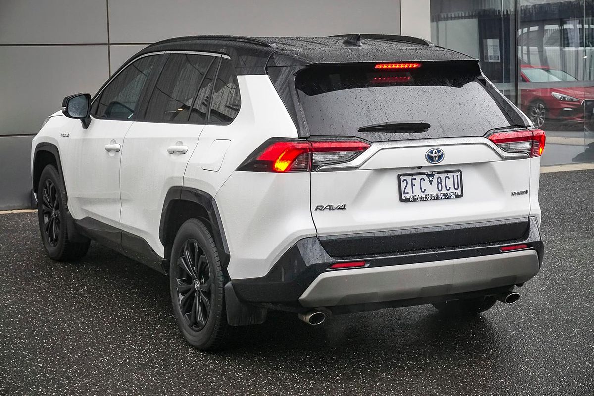 2022 Toyota RAV4 XSE AXAH54R