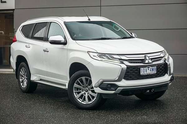 2018 Mitsubishi Pajero Sport GLX QE
