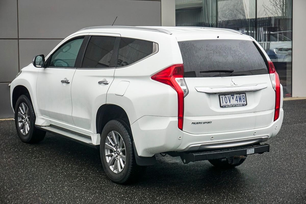 2018 Mitsubishi Pajero Sport GLX QE