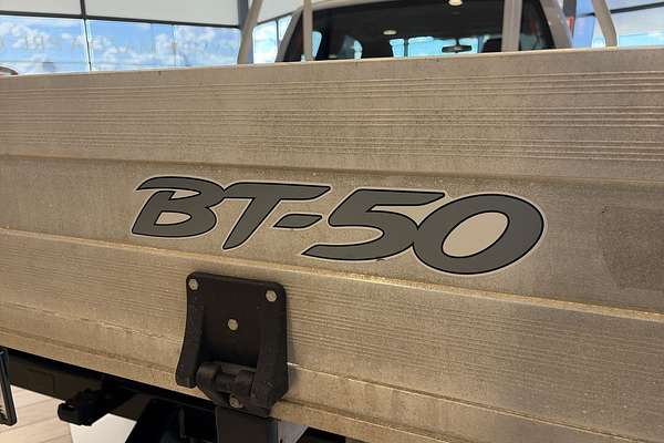 2020 Mazda BT-50 XT UR 4X4 thumb-12