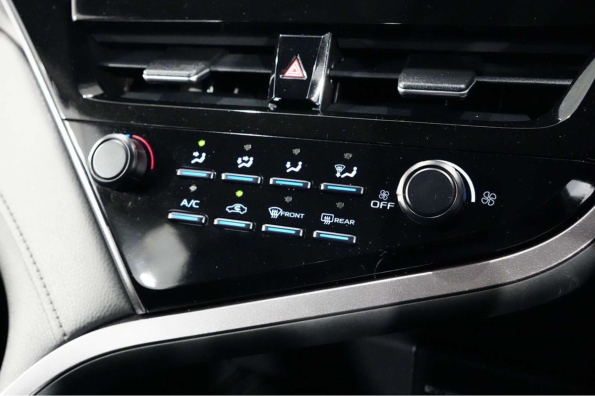 2024 Toyota Camry Ascent AXVA70R