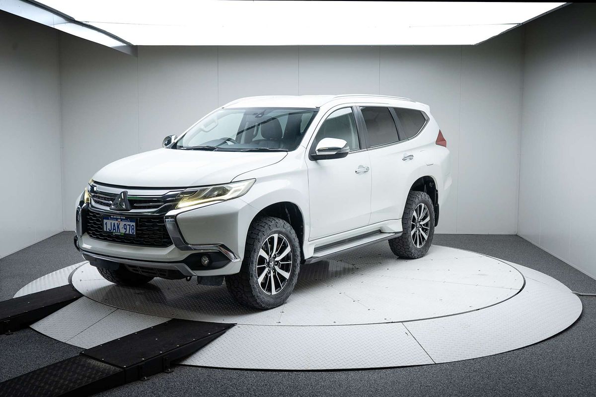 2016 Mitsubishi Pajero Sport GLS QE